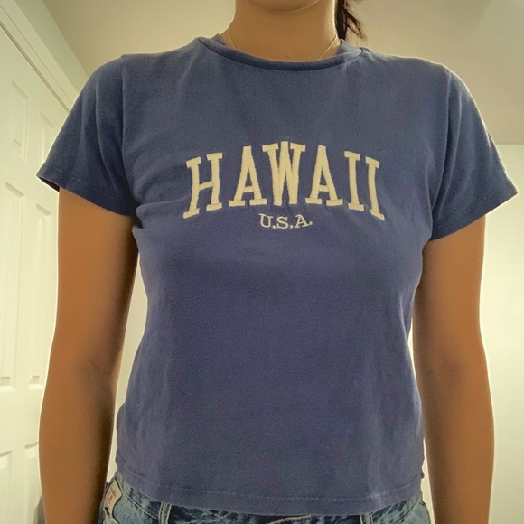 Brandy Melville hawaii t-shirt - Picture 1 of 3